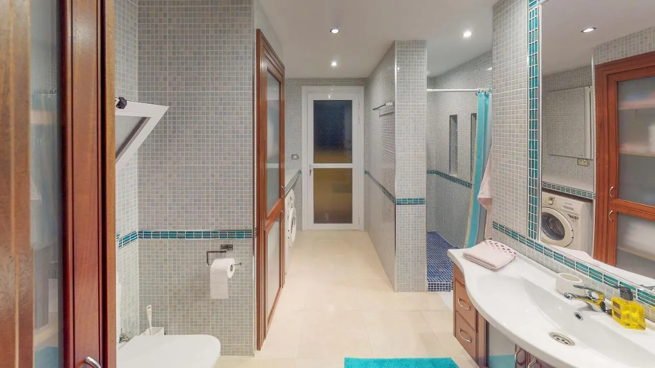 Casa Tres Vistas Luxury Apartment With Stunning Views To The Ocean Puerto de Santiago