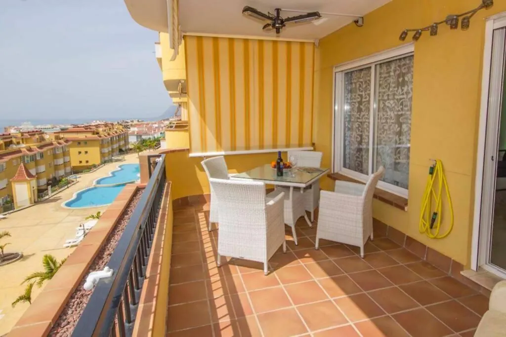 Casa Tres Vistas Luxury Apartment With Stunning Views To The Ocean Puerto de Santiago