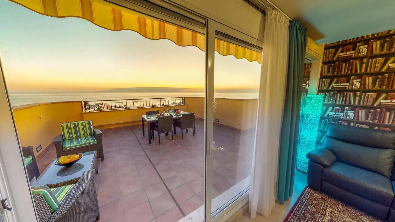Casa Tres Vistas Luxury Apartment With Stunning Views To The Ocean Puerto de Santiago  Espagne