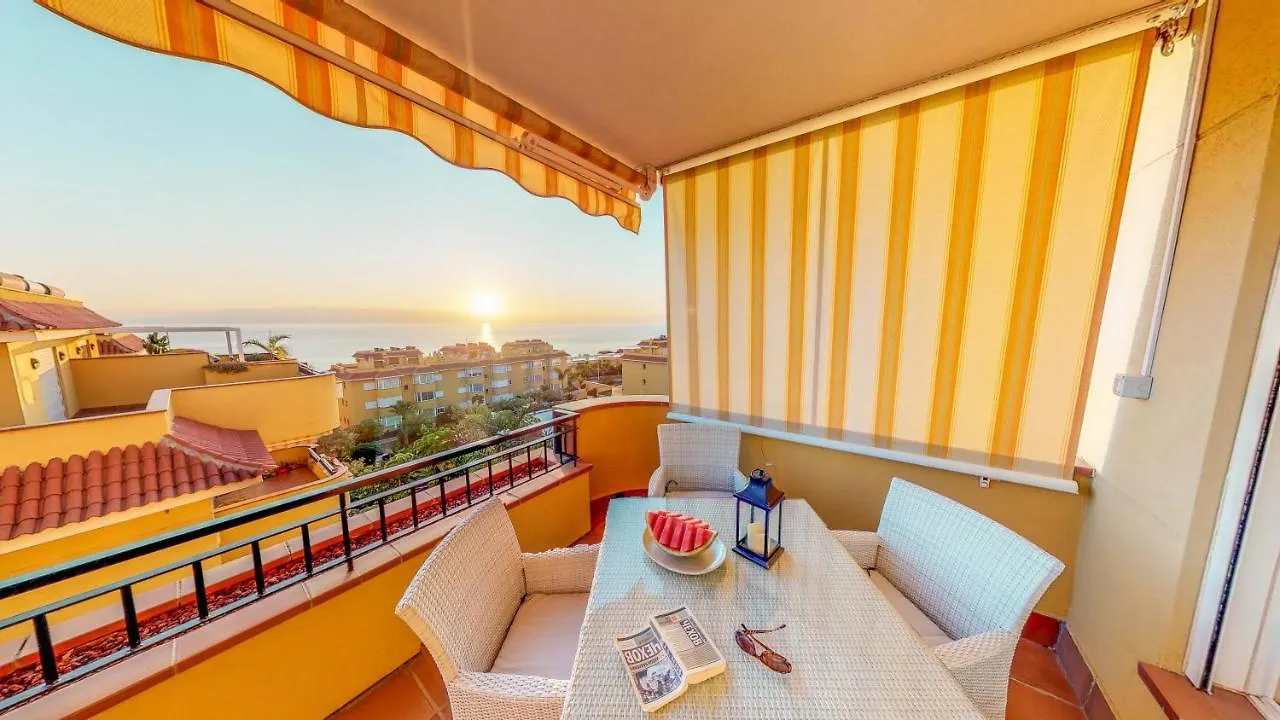 Casa Tres Vistas Luxury Apartment With Stunning Views To The Ocean Puerto de Santiago